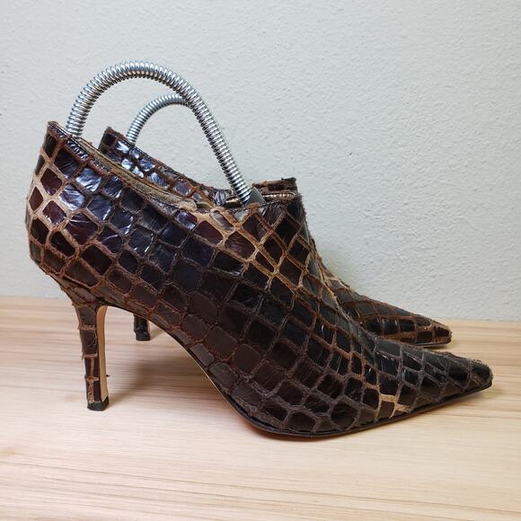 Carole Little Women's 8.5 Pointed Toe Pump Heel Booties Brown Textured Leather - Picture 5 of 11